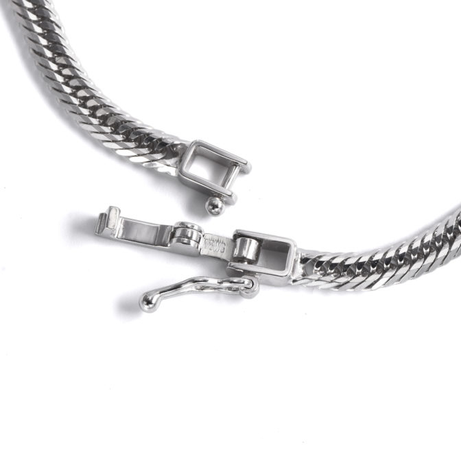 K18WG 18金 ホワイトゴールド 喜平 ネックレス 12面トリプル 11g 45cm 3.1mm幅